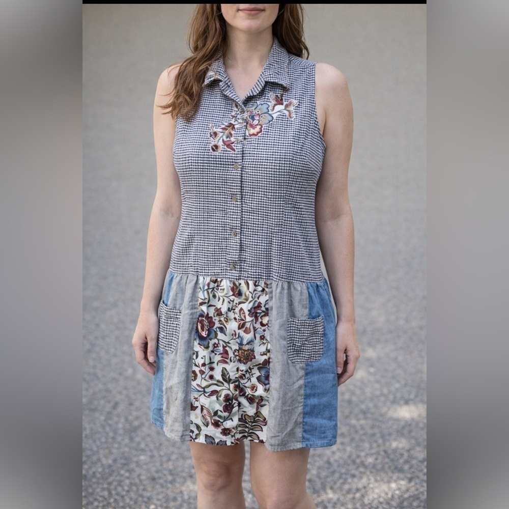 CUSTOM VINTAGE COLUMBIA DRESS FLORAL MEDIUM